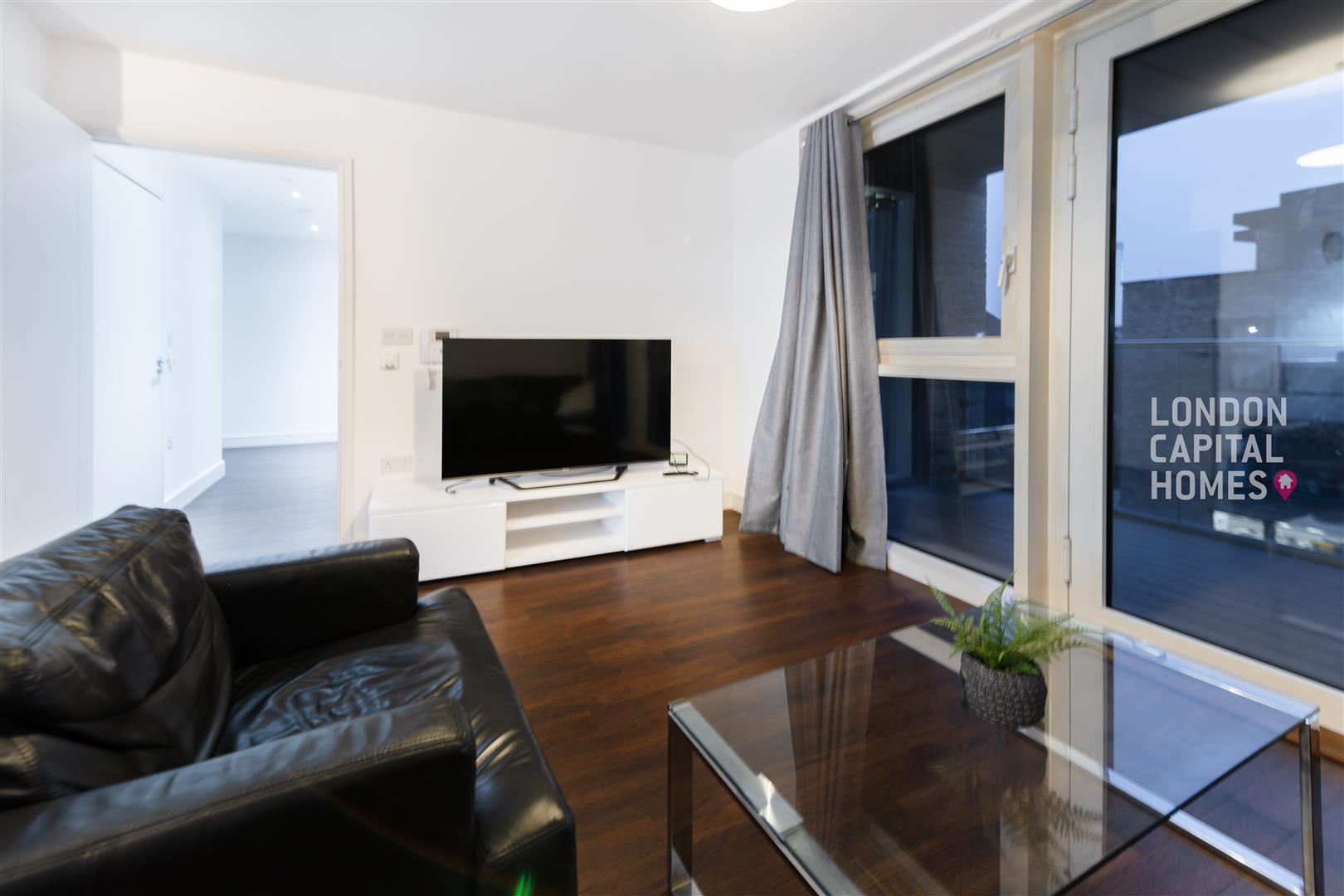 2 bed property in Oslo Tower, Naomi Street, London